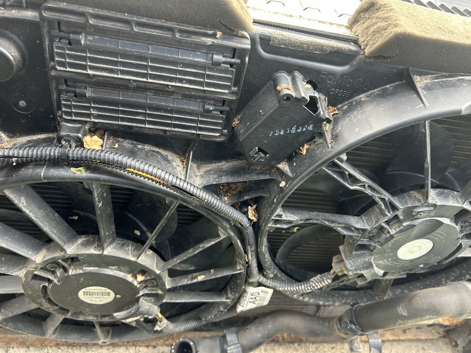 Electroventilatoare cu suport  Ford Kuga 2.0 Tdci 2017