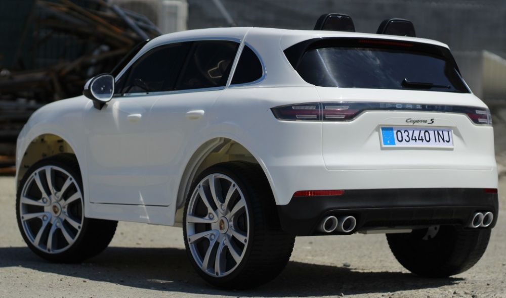 Masinuta electrica pentru 2 copii Porsche Cayenne XXL #White