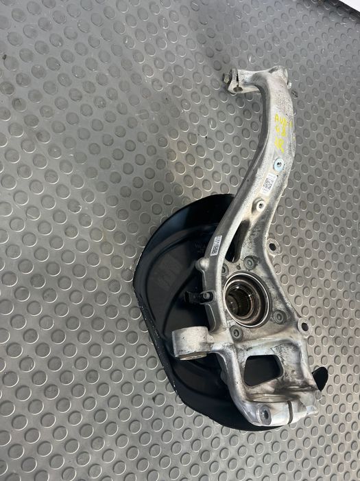 Fuzeta Dreapta Fata OEM Audi Q7 Q8 Porsche Cayenne Urus