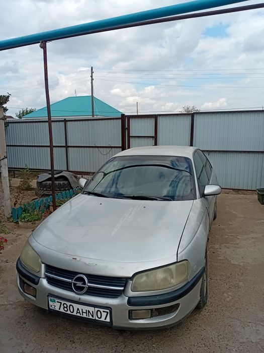 Продам машину.торг есть...