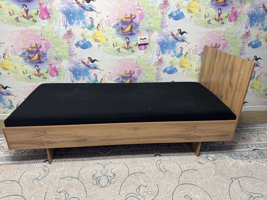 Кровать односпальная