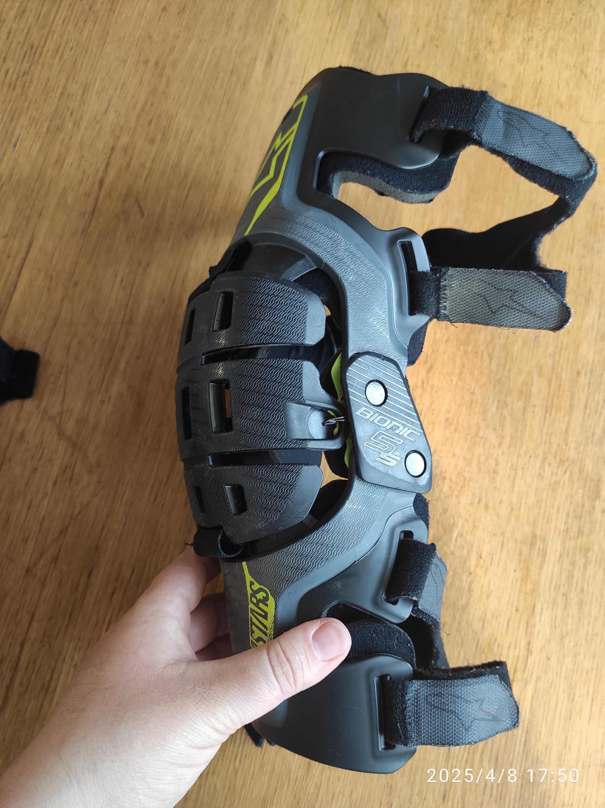 Детски наколенки Alpinestar Bionic 5S Youth