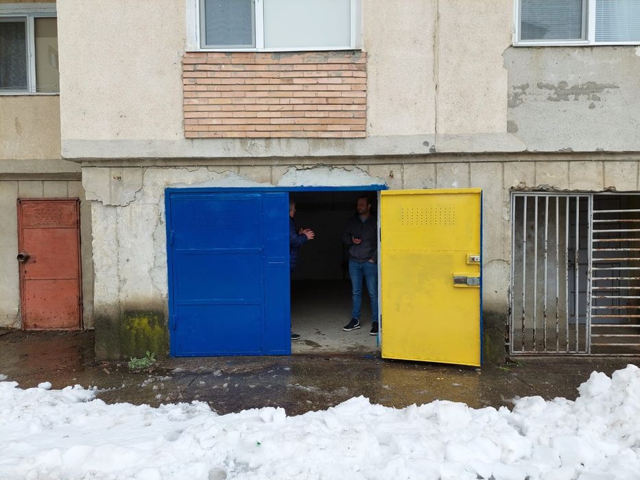 Inchiriez garaj zona Belvedere