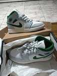 Jordan Air 1 Mid Junior