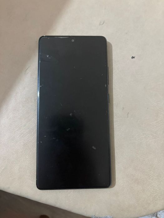 Продам Телефон Самсунг S 10