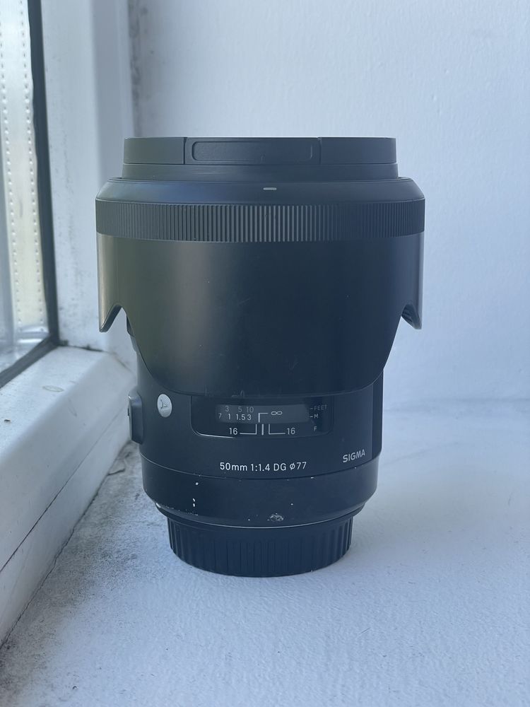 Sigma art 50mm f1.4 Canon