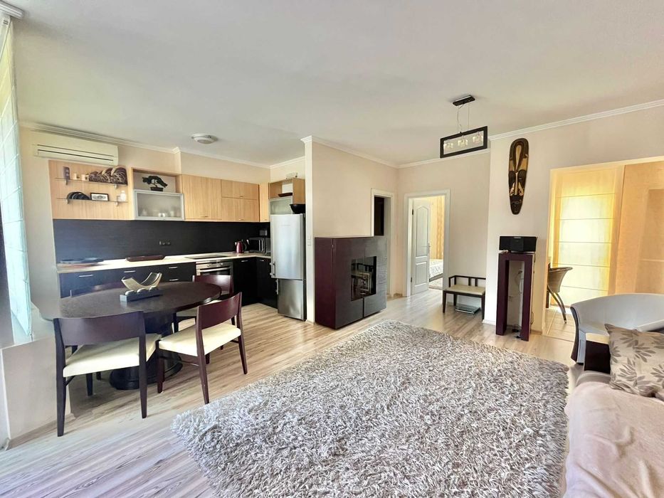 Продава се Тристаен апартамент в Свети Влас - 150 кв.м за 1134 €/кв.м - Снимка #1