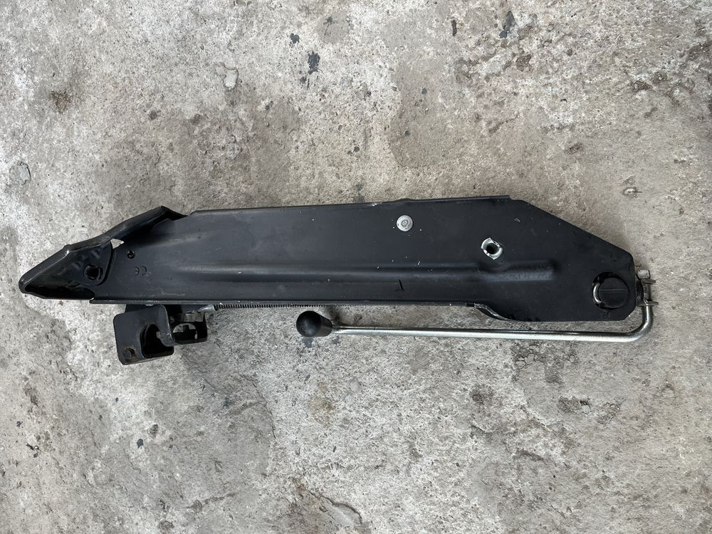 Oригинален крик за джип   7L0011031B for Audi, Porsche, Volkswagen