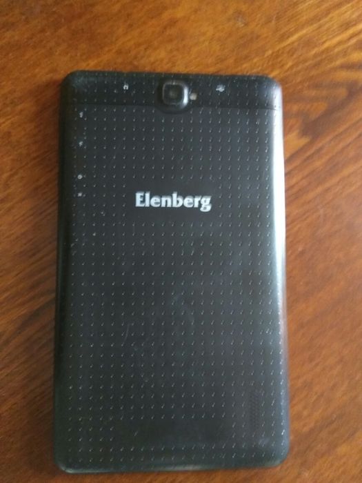 Продам планшет на запчасти, Elenberg таб 740.