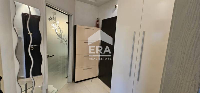 Дава се под наем Двустаен апартамент в София, Витоша - 65 кв.м за 615 € - Снимка #3