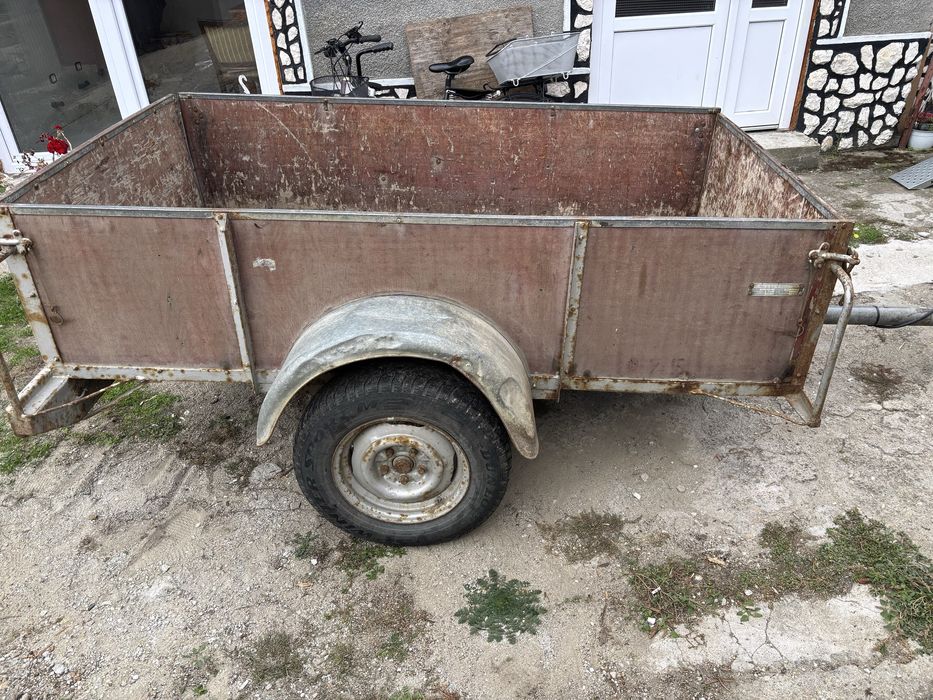 Vand remorca auto 750 kg