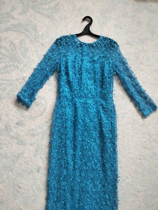 Продам вечерние платья 44 размера