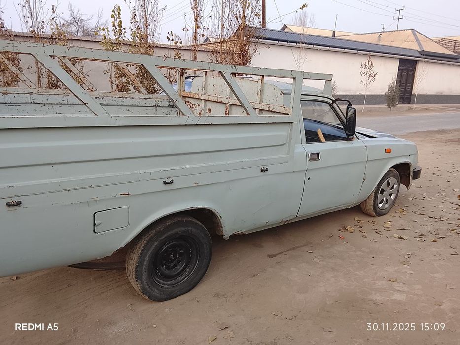 Pikap sotiladi 1992 yil