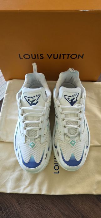 Louis vuitton sneakers