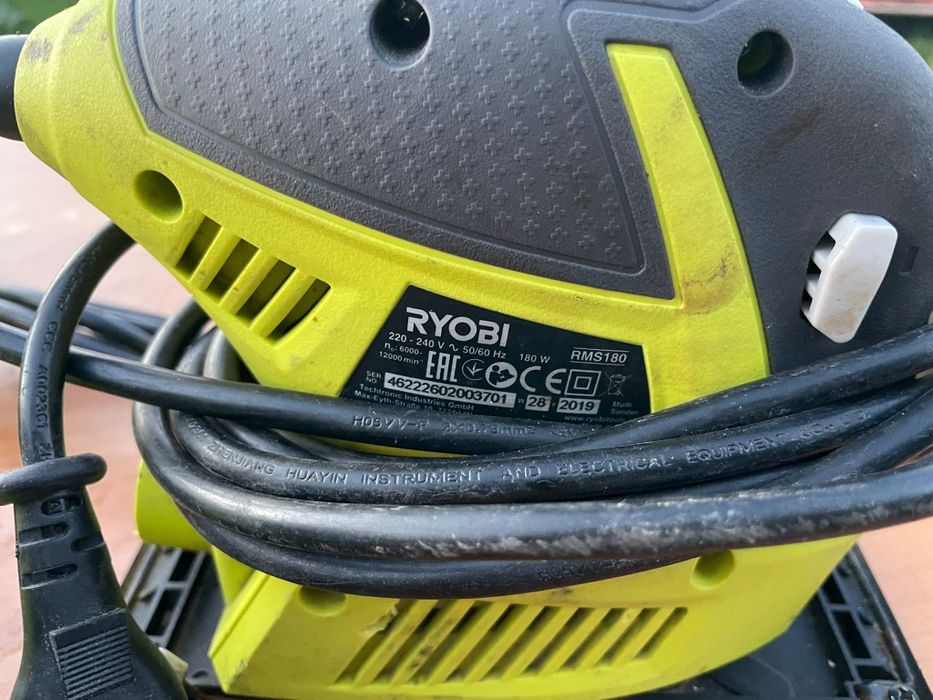 Slefuitor ryobi .