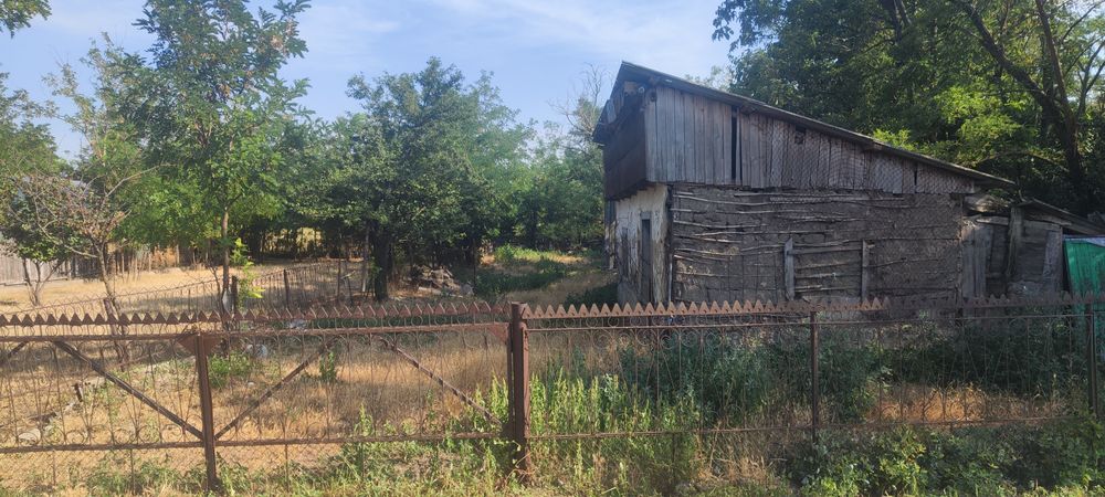 De vanzare teren in comuna Gemenele
