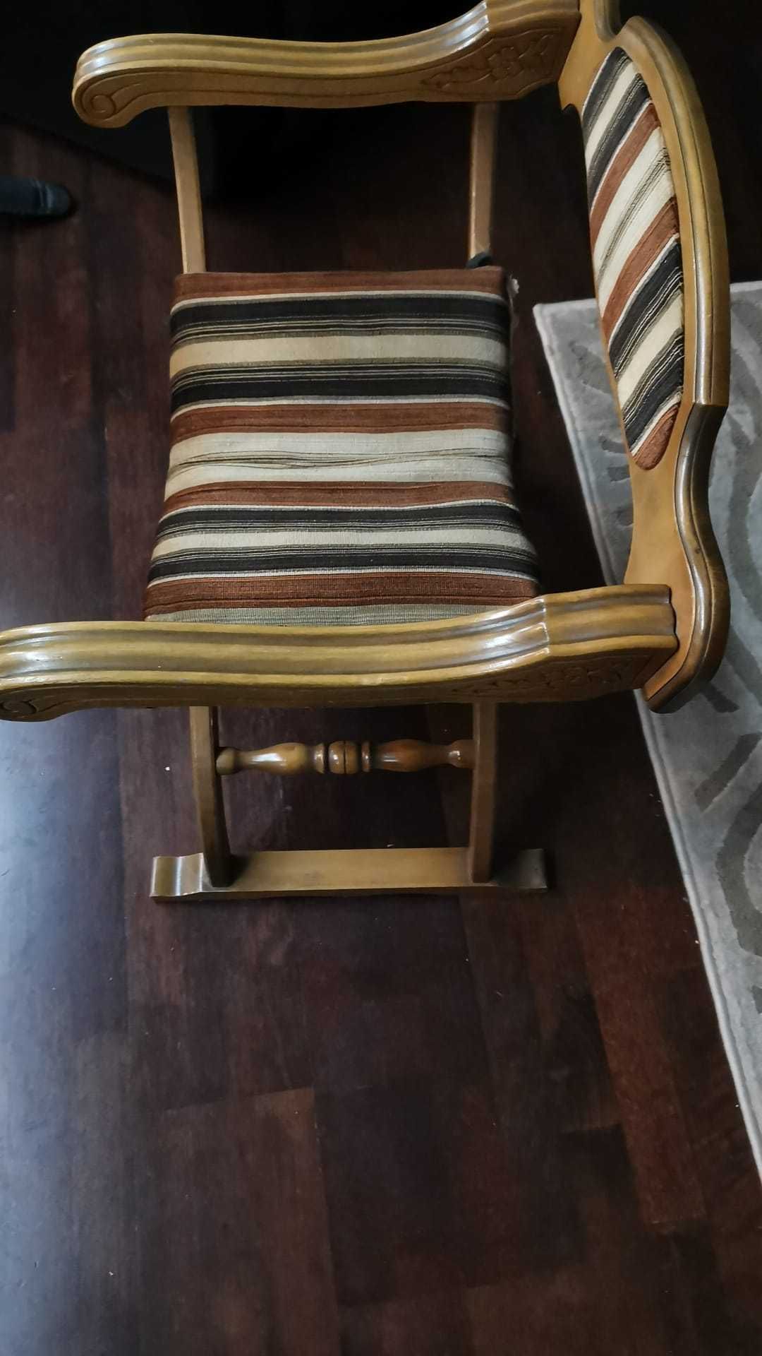 scaun jilt vintage lemn curbat