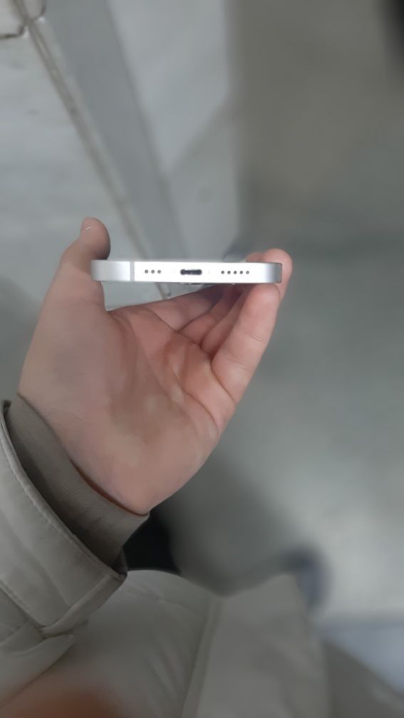 iphone 13 sotiladi