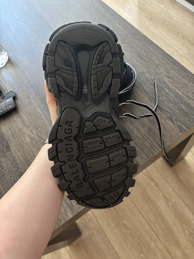 Balenciaga Track р-р 38