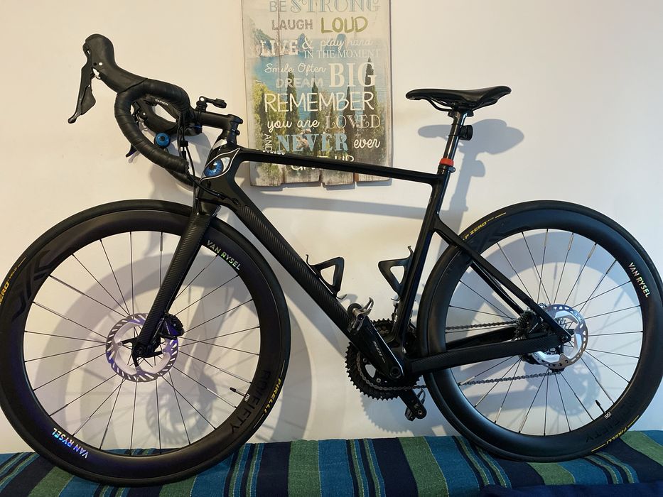 Cursiera Carbon Van Rysel EDR CF 105 Disc Road
