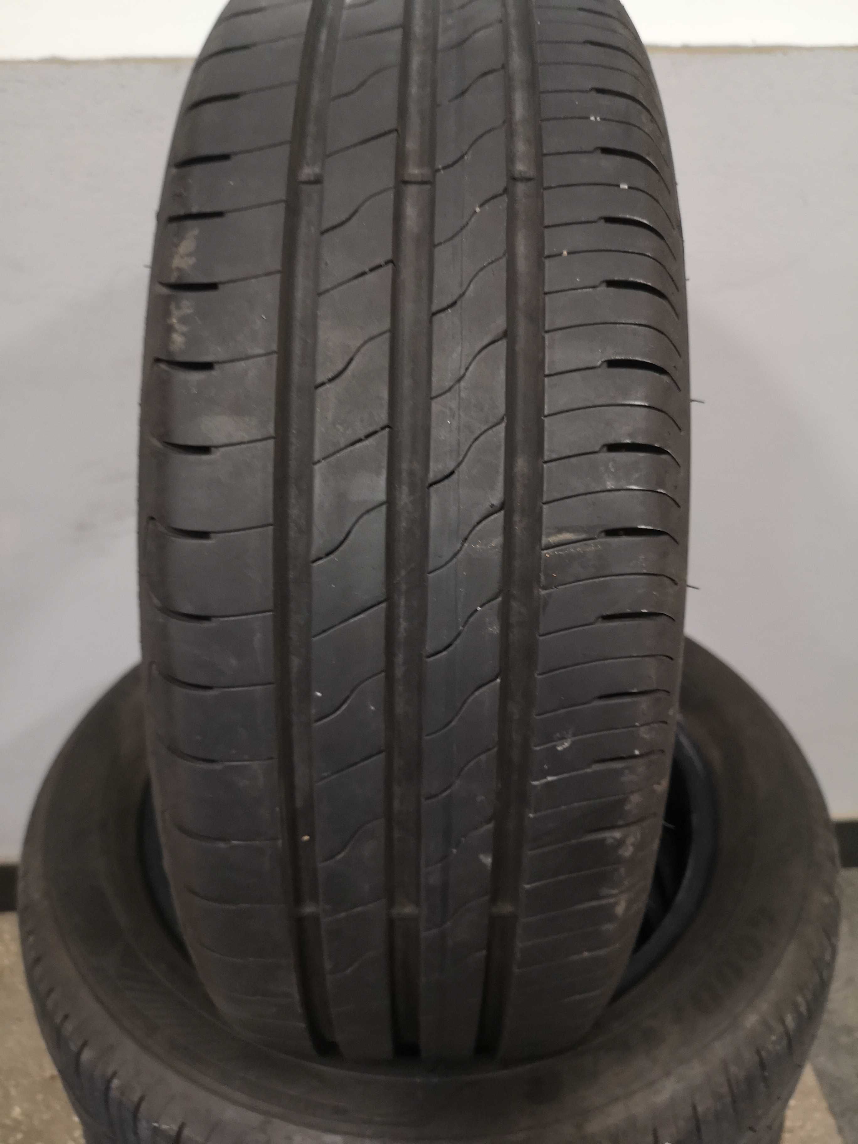 4бр 195/55/16 GOODYEAR 8мм грайфер дот:21г безплатен монтаж