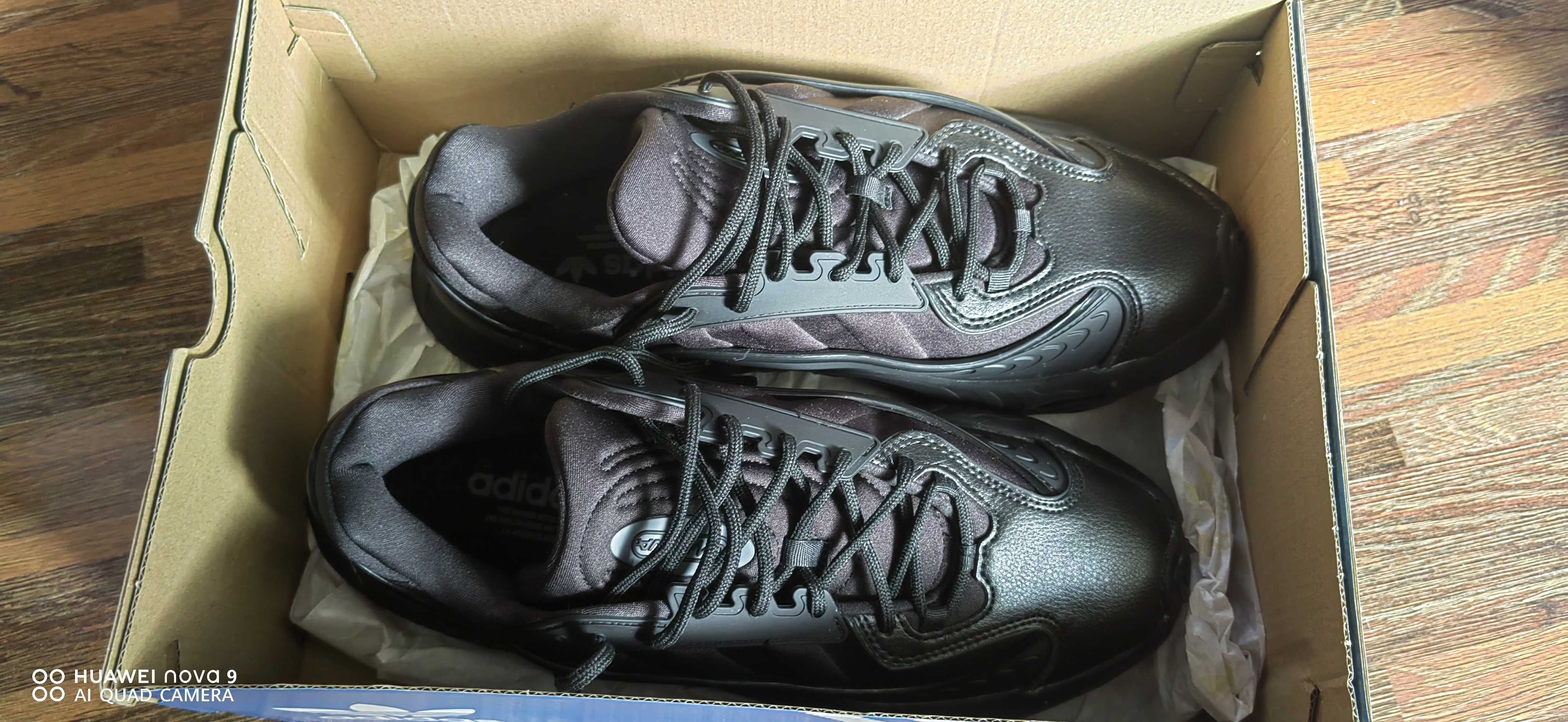 Маратонки Adidas