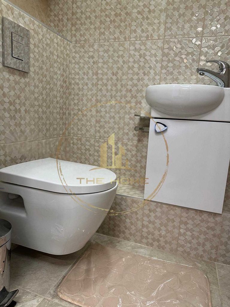 Дава се под наем Четиристаен апартамент в Варна, Чайка - 110 кв.м за 1000 € - Снимка #12