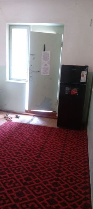 Квартира ижорага берилади 6мик 4этаж 1хоналик хамма жихозлари бор