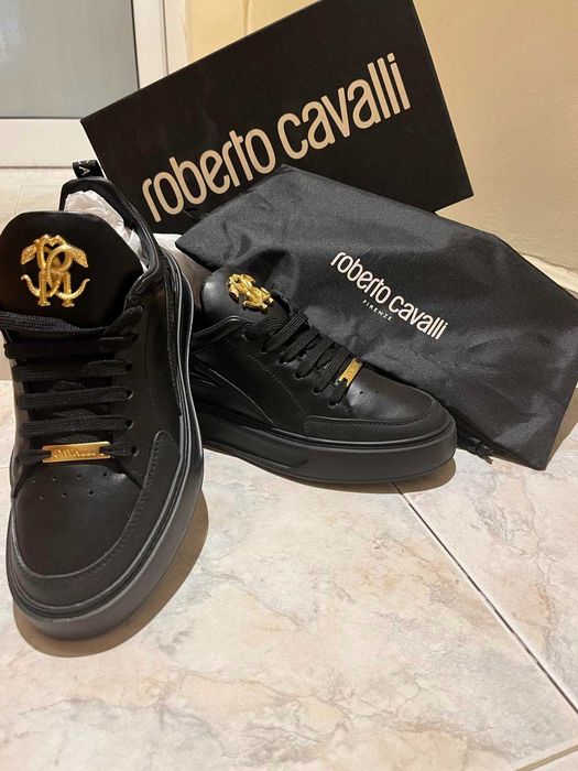 Дамски обувки на ''ROBERTO CAVALLI''