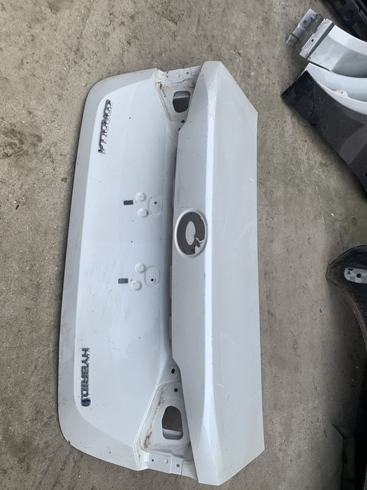 Haion/Capota portbagaj Toyota Corolla hybrid an 2019/2020/2021/2022