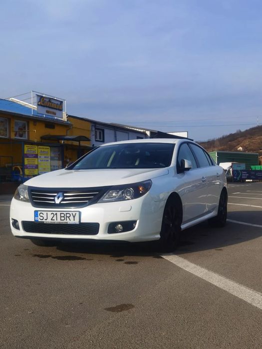 Renault Latitude 2011 automat,stare bună, actele & reviziile la zi!