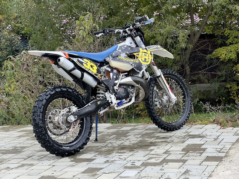 Vand sau schimb husqvarna 300 cm in 2 timpi