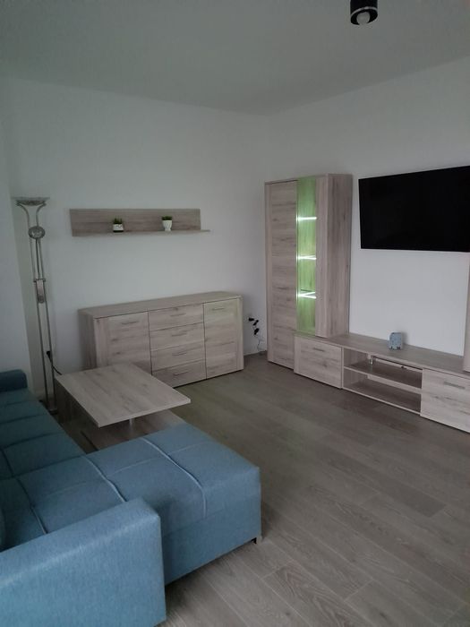 Inchiriez ap 2 camere Grande Beetle Pacurari