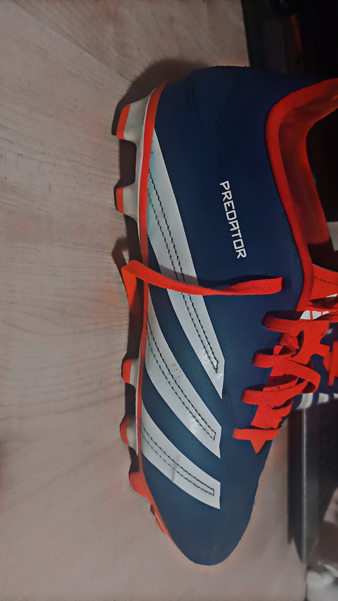 Pantofi adidas predator mărimea 41