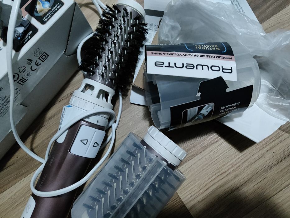 Perie rotativa Rowenta Brush Activ Compact CF9520, 1000W, 2 trepte  !