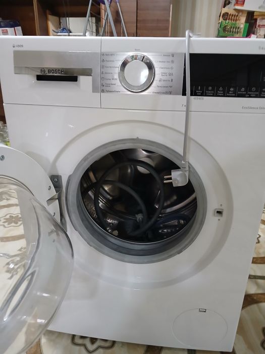 продается стиралная машина Bosch