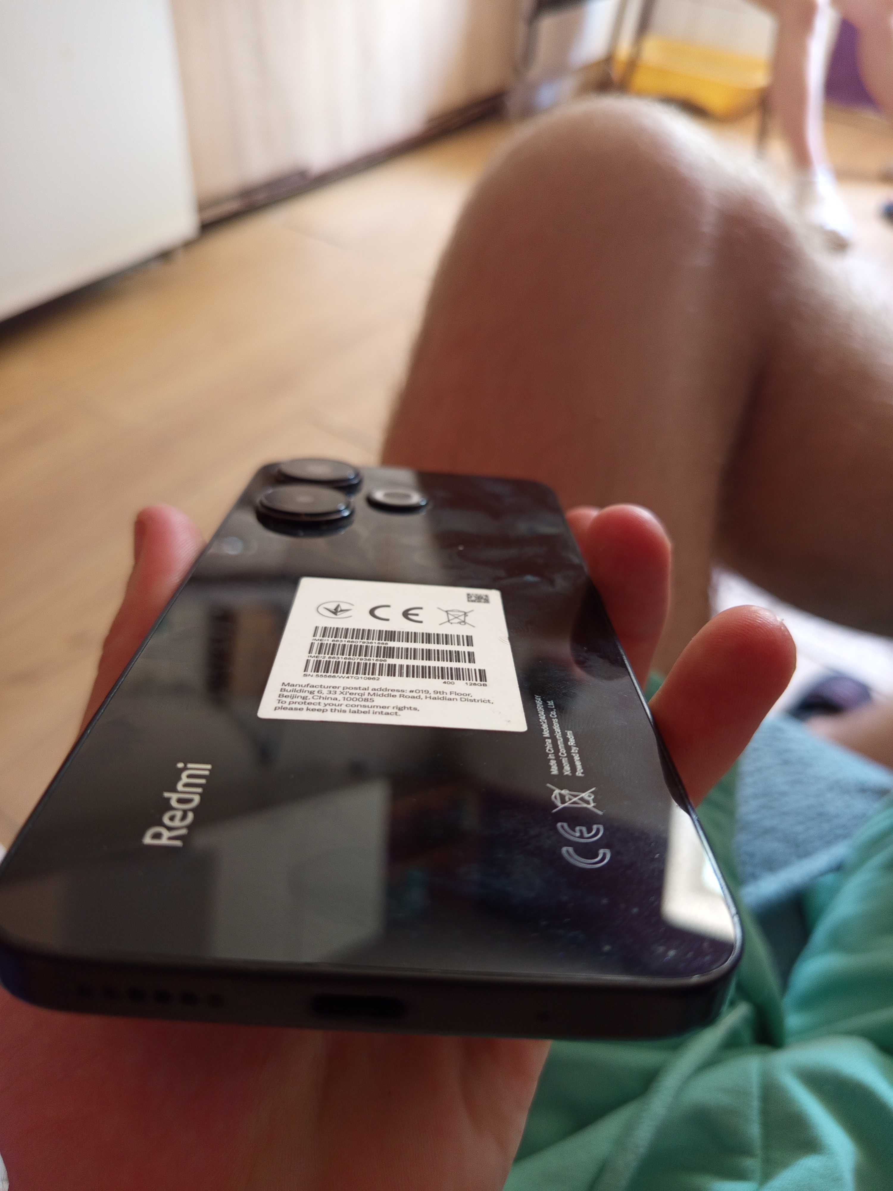 Redmi 13,128 GB.
