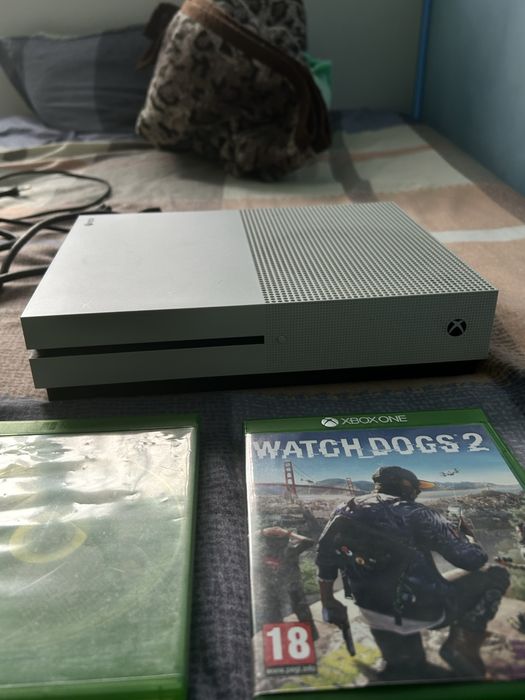 xbox one s + controllere + multe jocuri cd cat si cumparate online