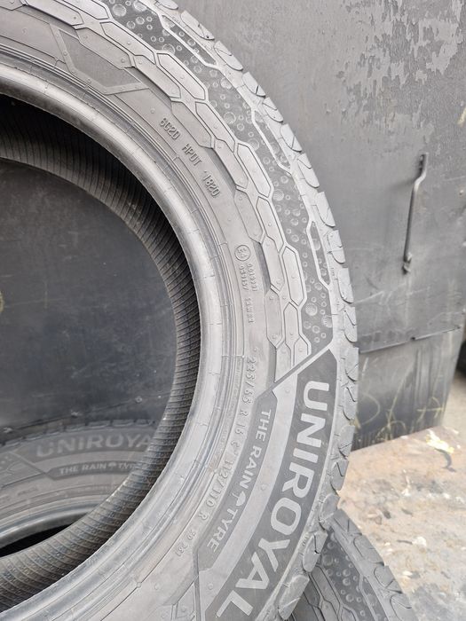2 Anvelope Uniroyal 225 65 R16C . Dot 2020