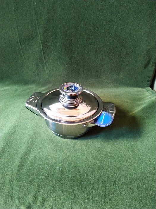 Vind set oale Zepter noi 7 piese bonus 1set tacimuri aurite.