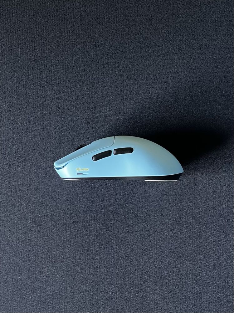 Scyrox v6 - Mouse gaming