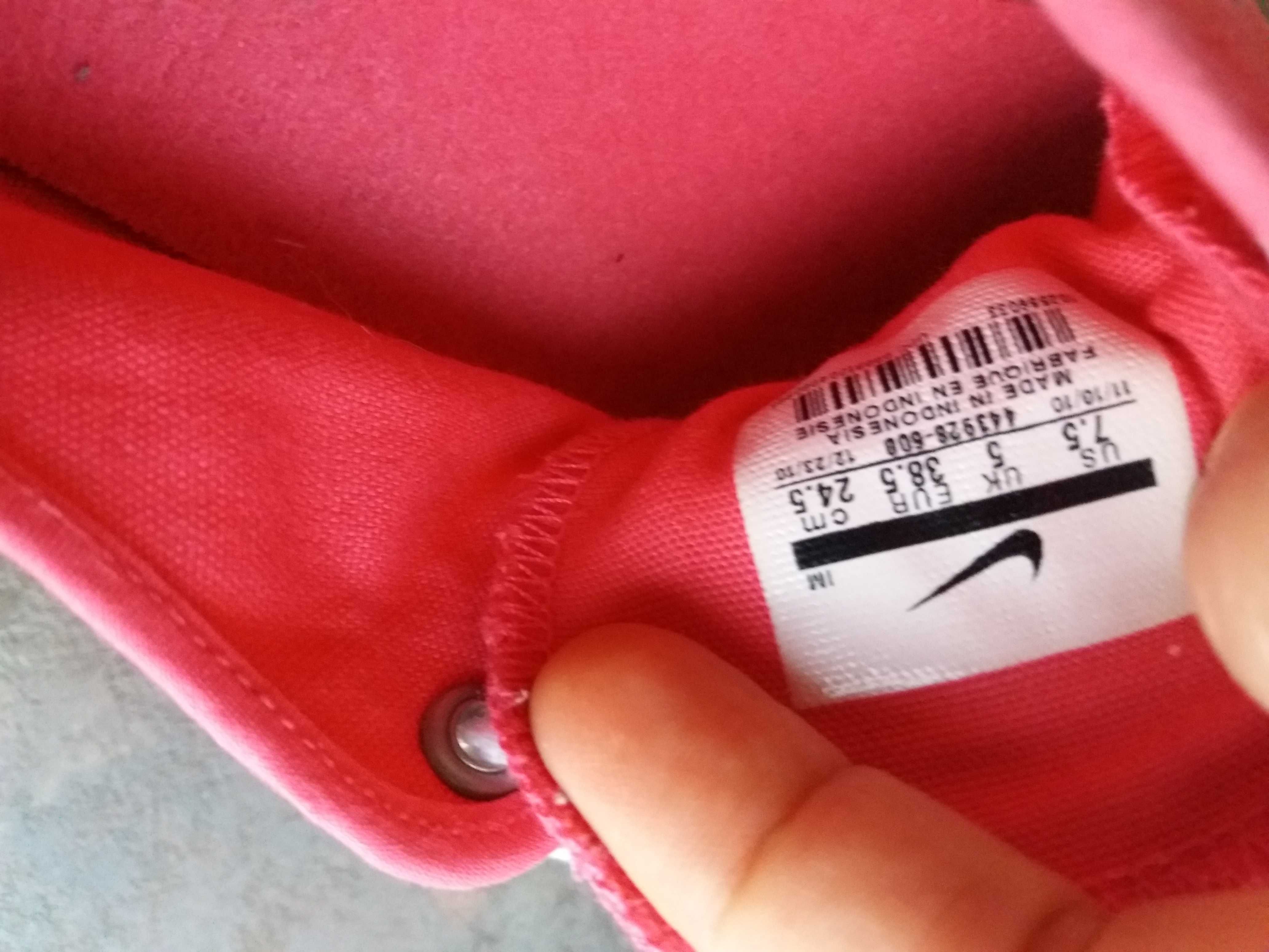 дамски кецове,детски гуменки,спортни обувки,маратонки,Nike,ном.38