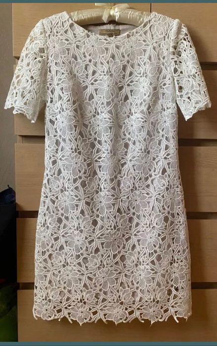 Рокля солей рокля дантелена рокля розова рокля нюд