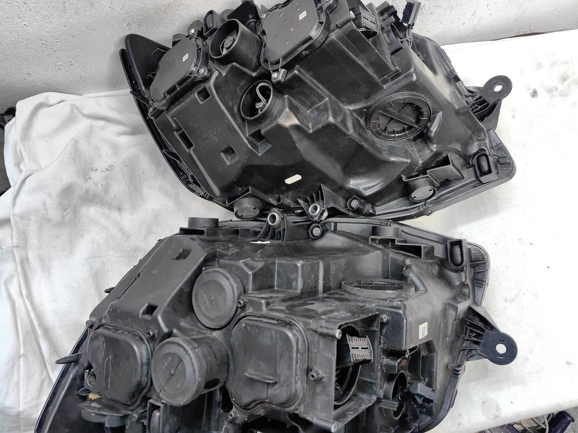 Оригинални  фарове  Vw T6 Multivan Full Led