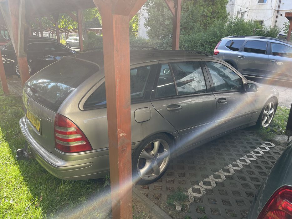 Mercedes Benz c220