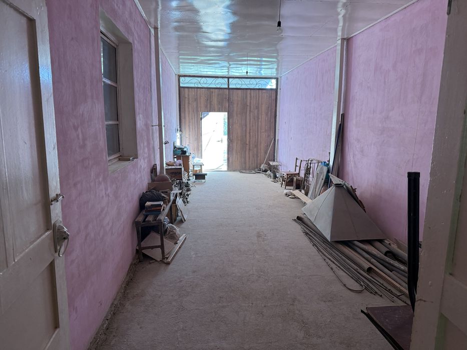 Большой ДОМ у дороги(55 маршрутка) 304 кв M2