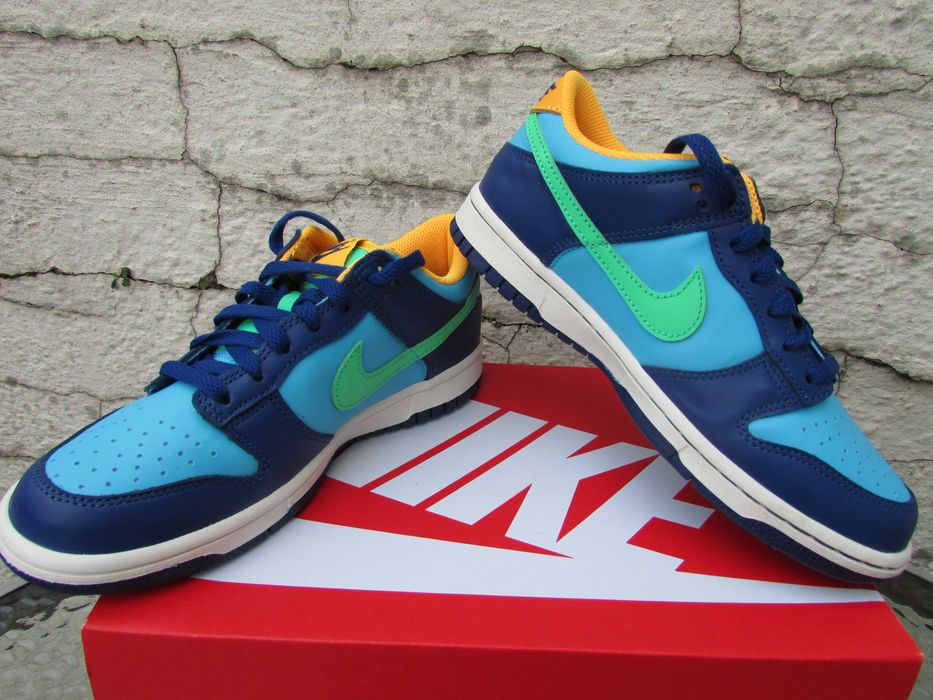 Юношески маратонки Nike Dunk Low Hoops