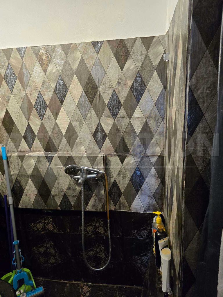 Продава се Тристаен апартамент в София, Полигона - 75 кв.м за 1934 €/кв.м - Снимка #9