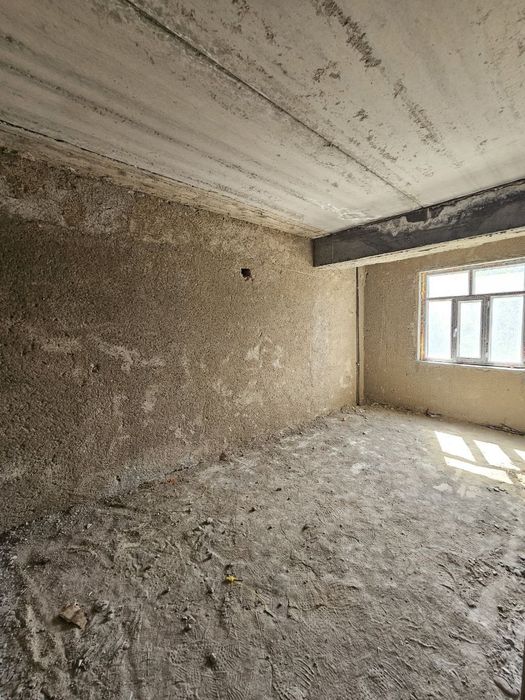 Срочно продаётся 2х ком квартира 2 етаж