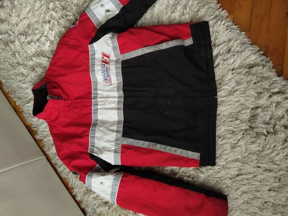 Vând geacă M RENAULT